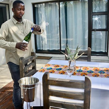 Kholiwe On Kruger Lodge & Safaris Marloth Park Buitenkant foto