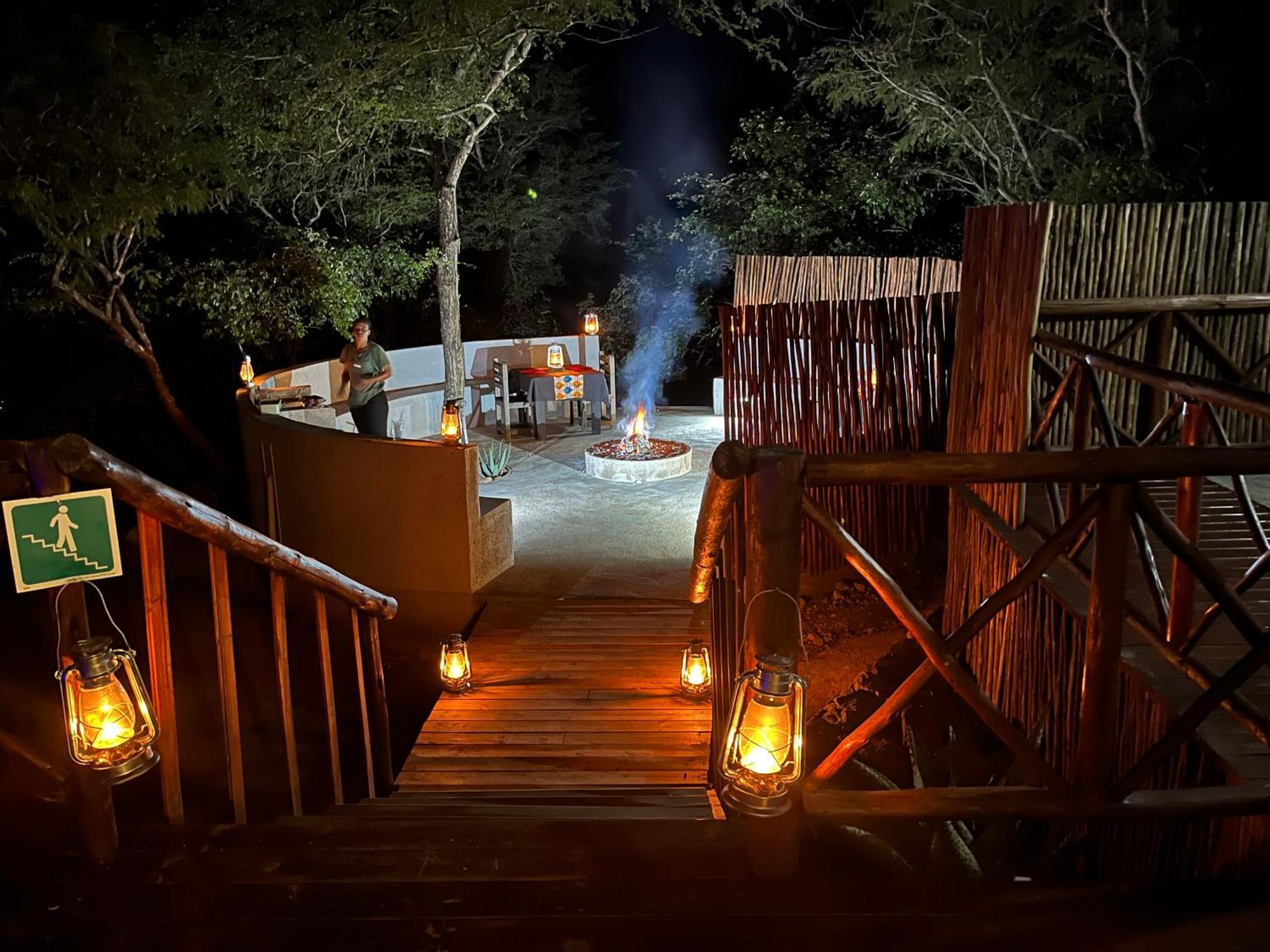 Kholiwe On Kruger Lodge & Safaris Marloth Park Buitenkant foto
